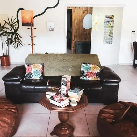 Nômades Riverside - Adventure Hostels&Coworking-2
